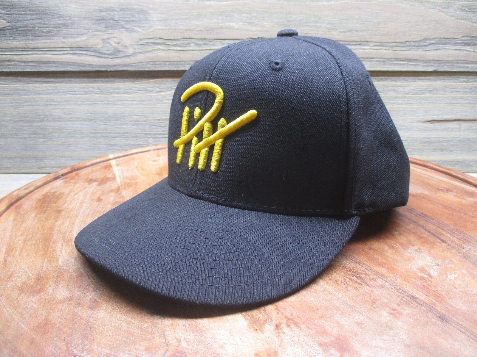 Decky Hat Cap Snap Back One Size Black Yellow Script Logo Mens Embroidered