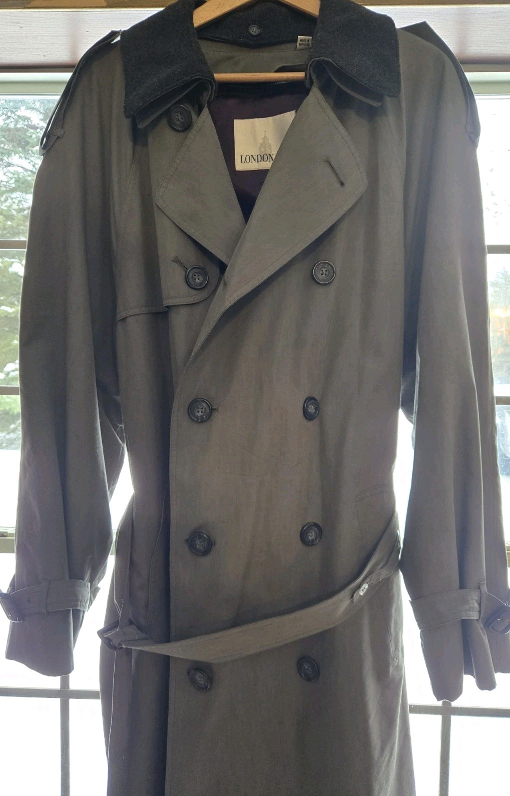London Fog Men’s XL Double Breasted Insulated Trench Coat 42 Long Belted