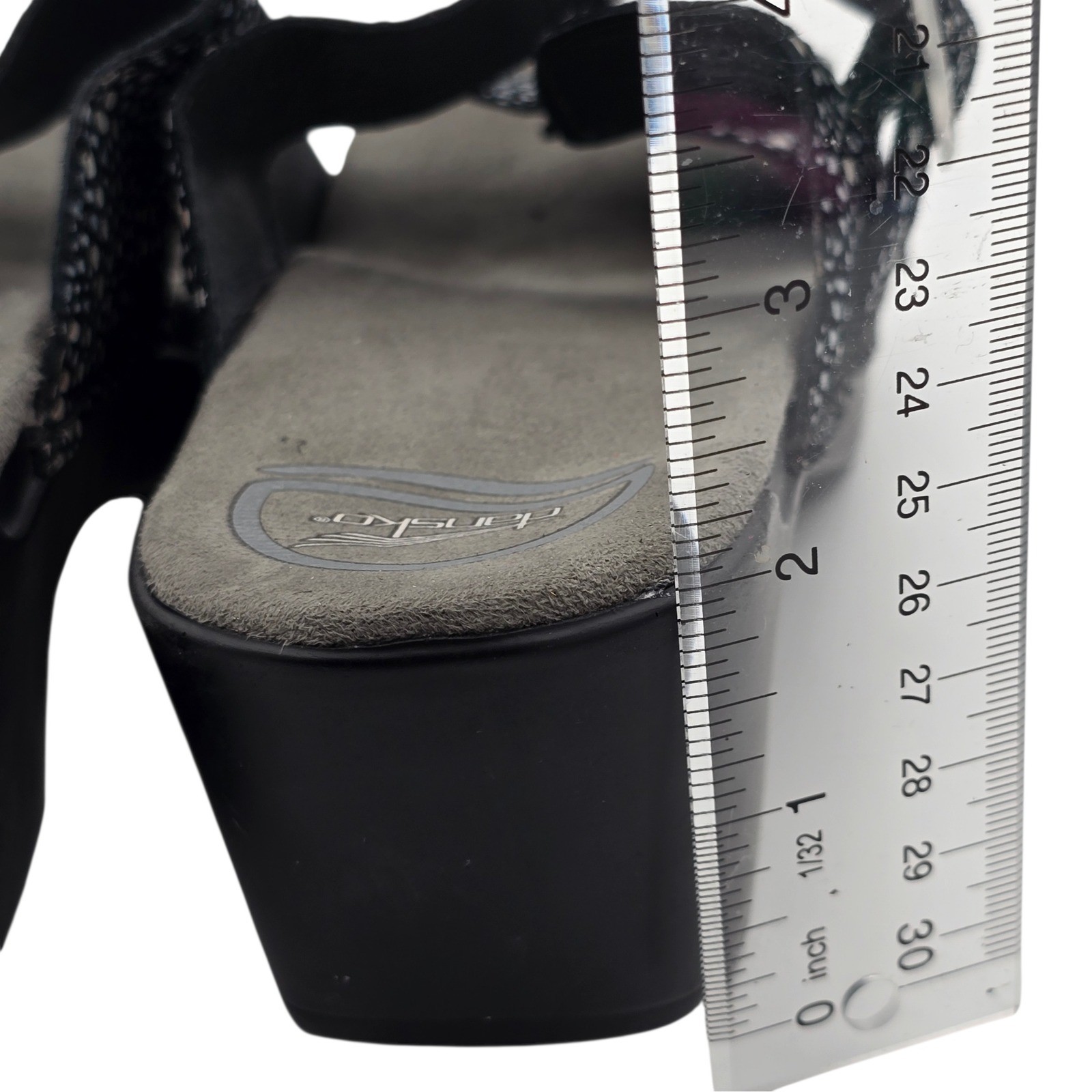 Dansko Reece Buckle Sandals Black Pebble Print Leather Comfort Size 38/7.5 Women