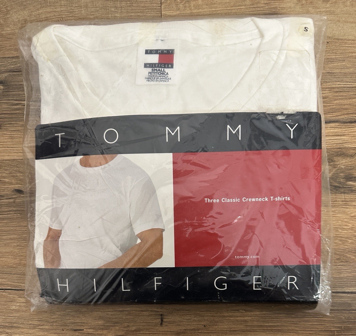 Tommy Hilfiger 2002 NOS 3 Shirts Classic Crew Neck White T-Shirt Men’s Small