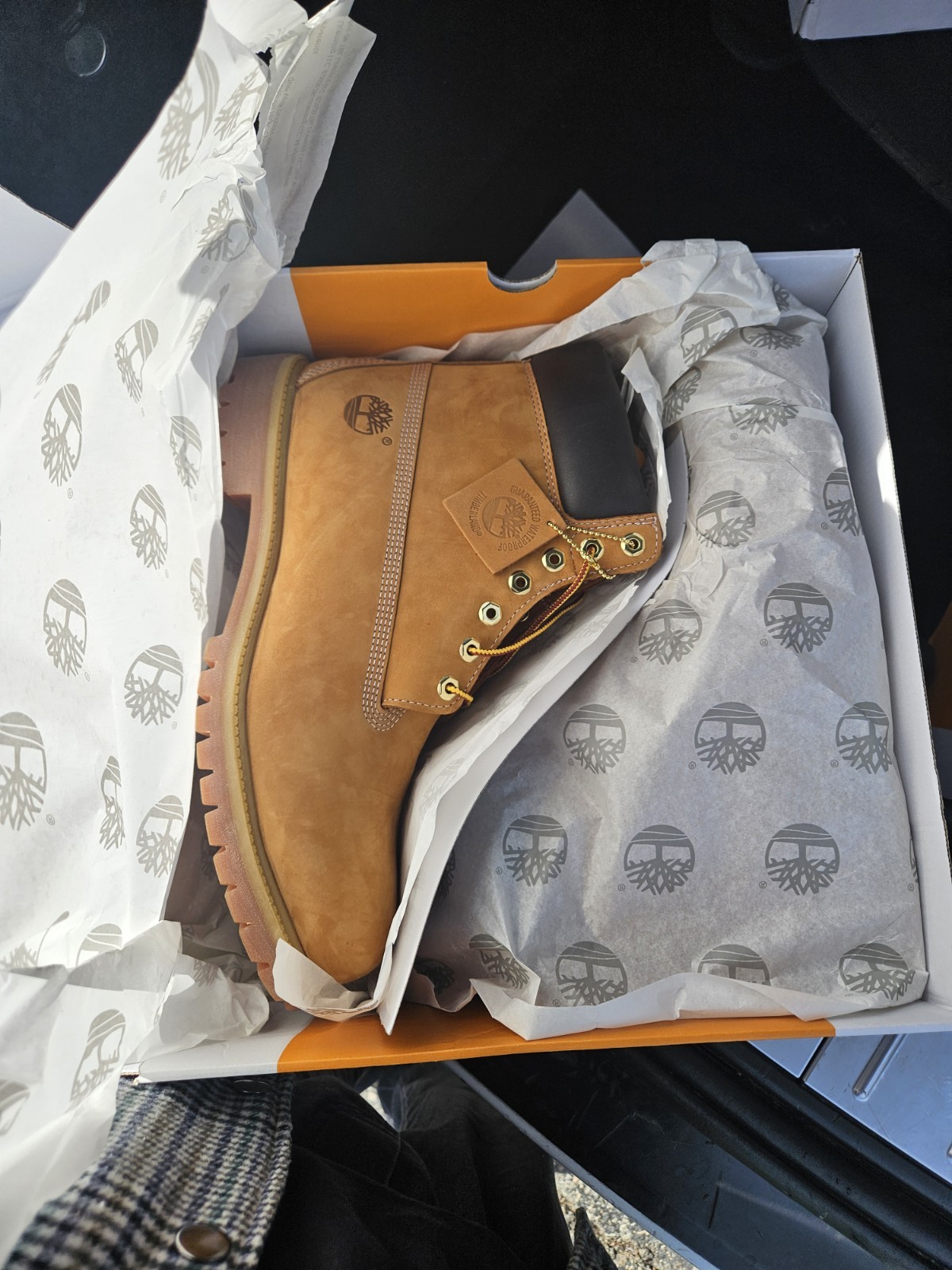 Timberland 10061024 Men’s Premium 6″ Waterproof Boots – Wheat Nubuck, Size 13 M