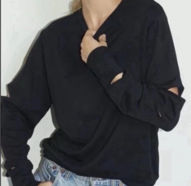 LNA Black SweatShirt Leo cut out sleeves women’s Size X-small New $145