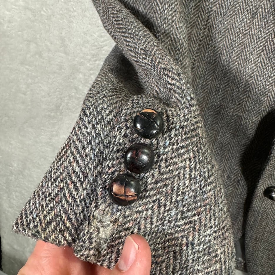 VINTAGE Harris Tweed Men 42R Sport Coat Thick Grey Herringbone Scottish Wool USA