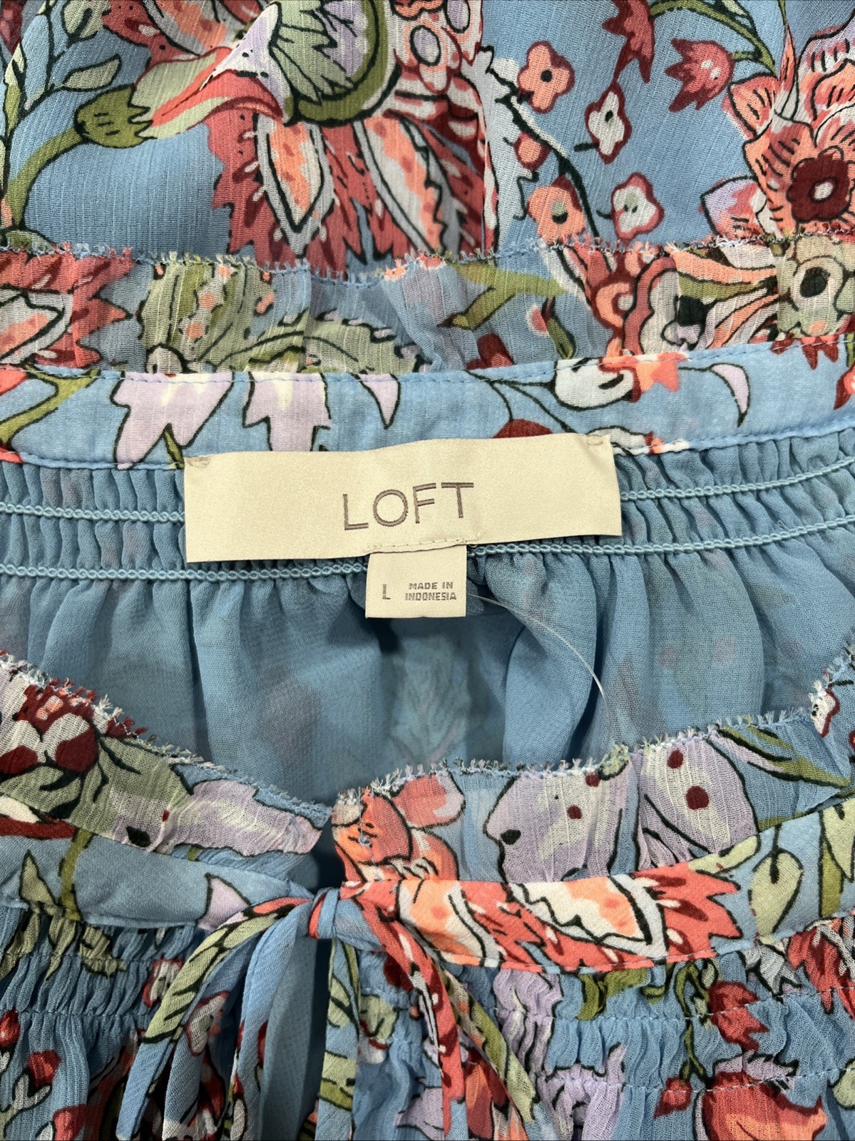 LOFT Blouse Top Women’s Size L Blue Floral Bell Sleeves Ties In Front Lined
