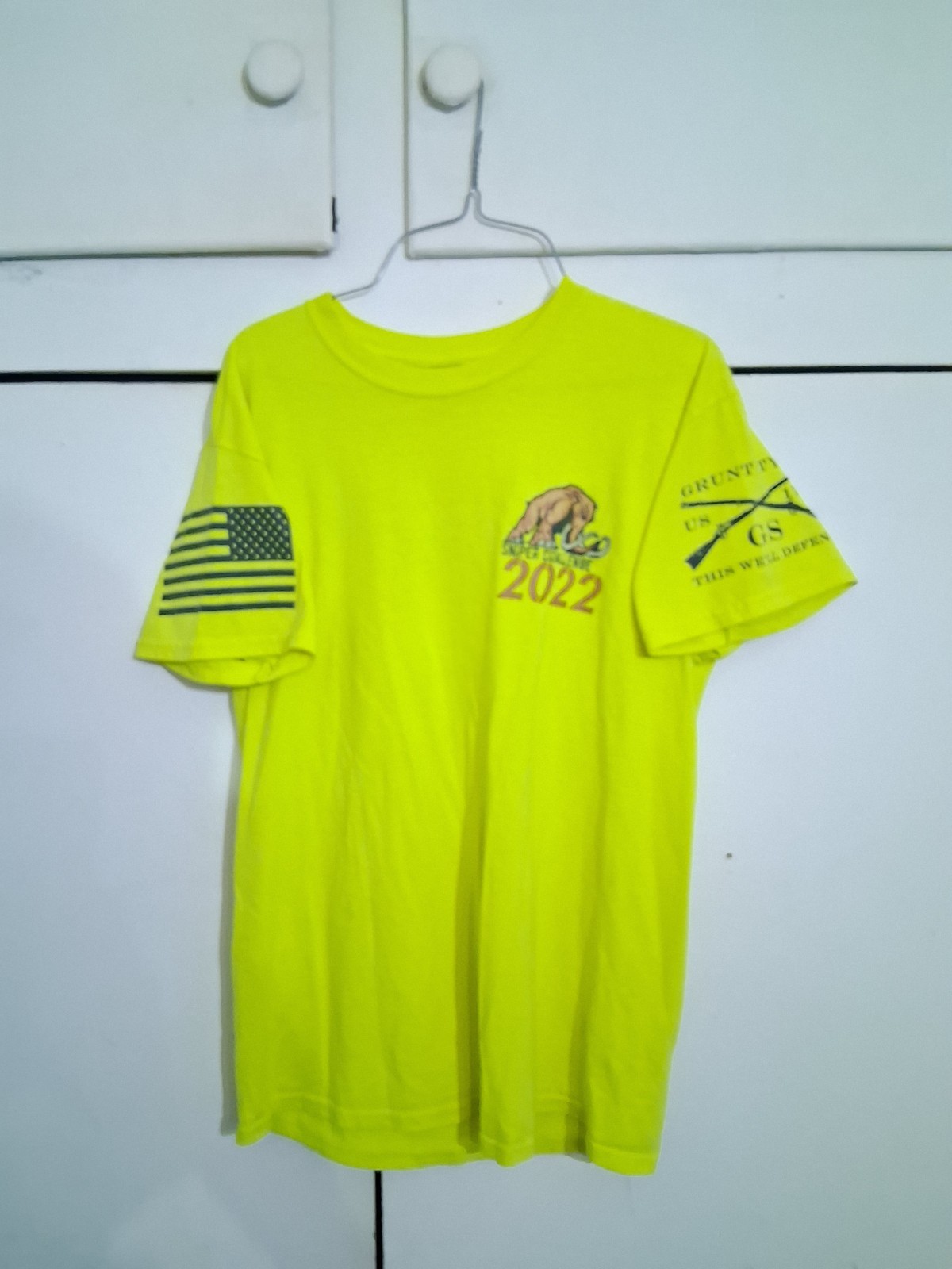 Grunt Style T-Shirt (Medium) No Stains