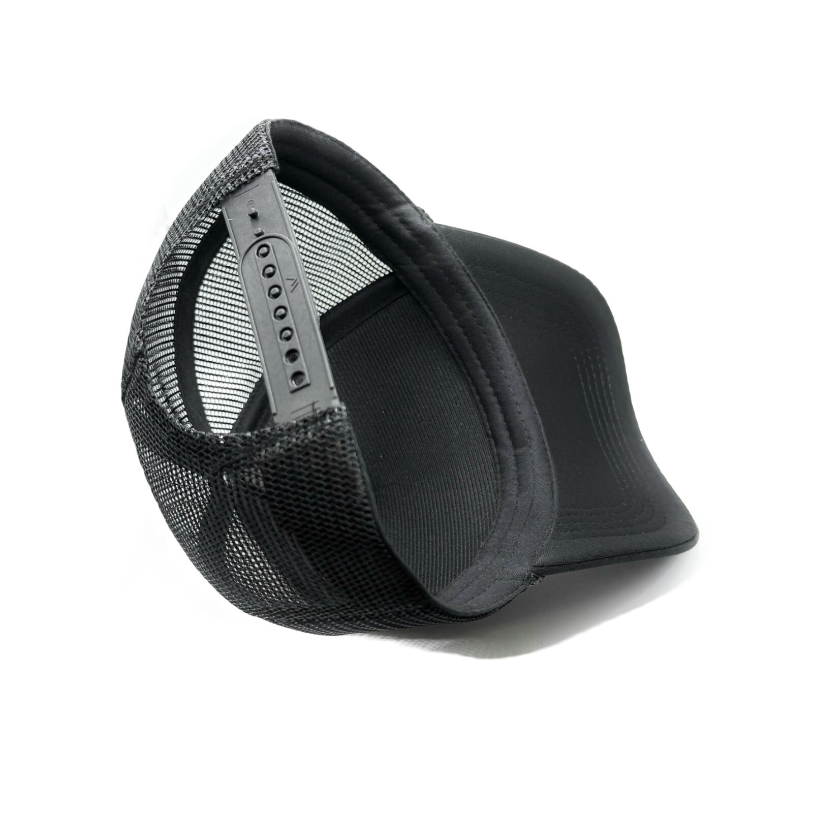 Retro 80s MTV Mesh Trucker SnapBack (Black)