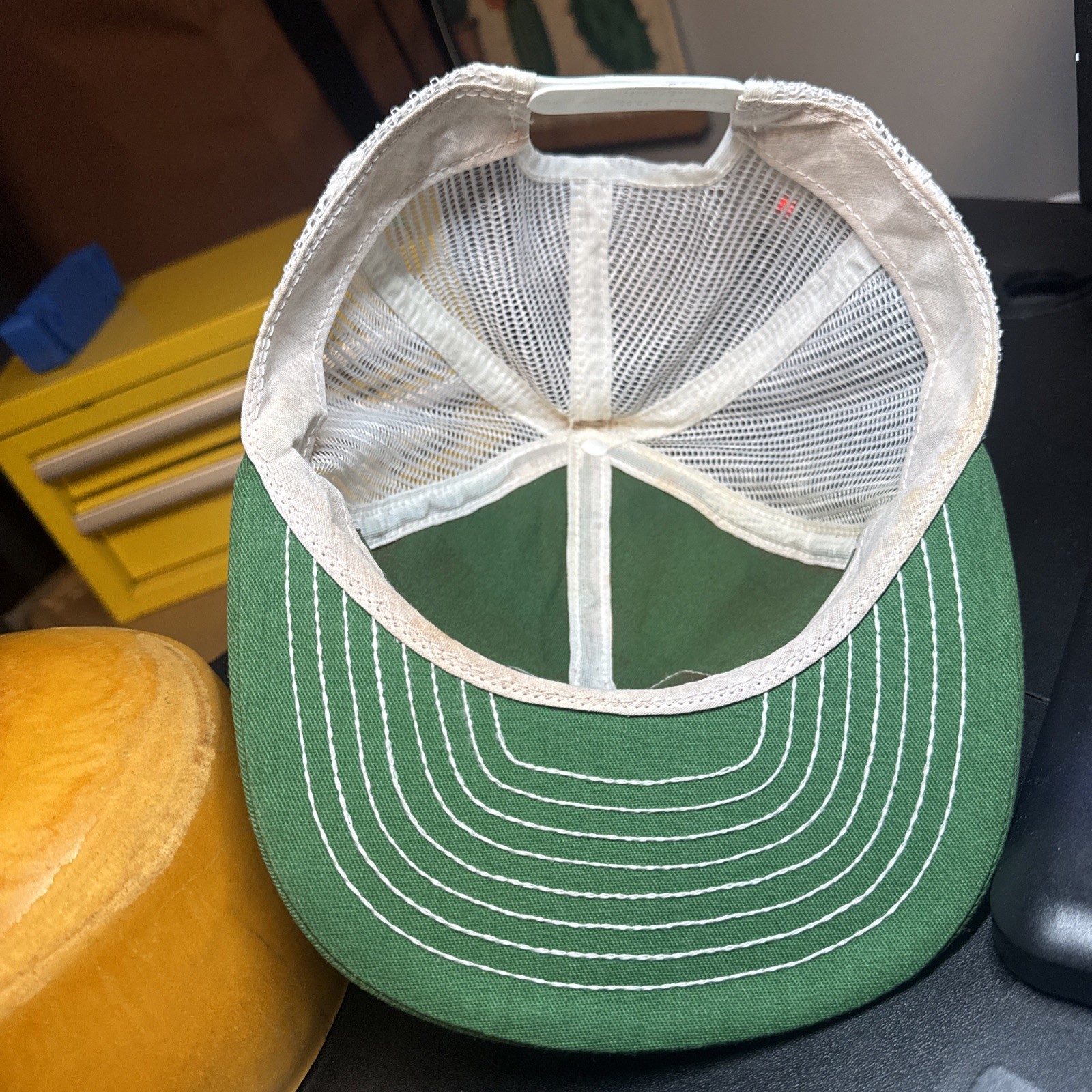 John Deere Vintage Trucker Snapback Hat NWT Louisville MFG Co 70s 80s USA Made
