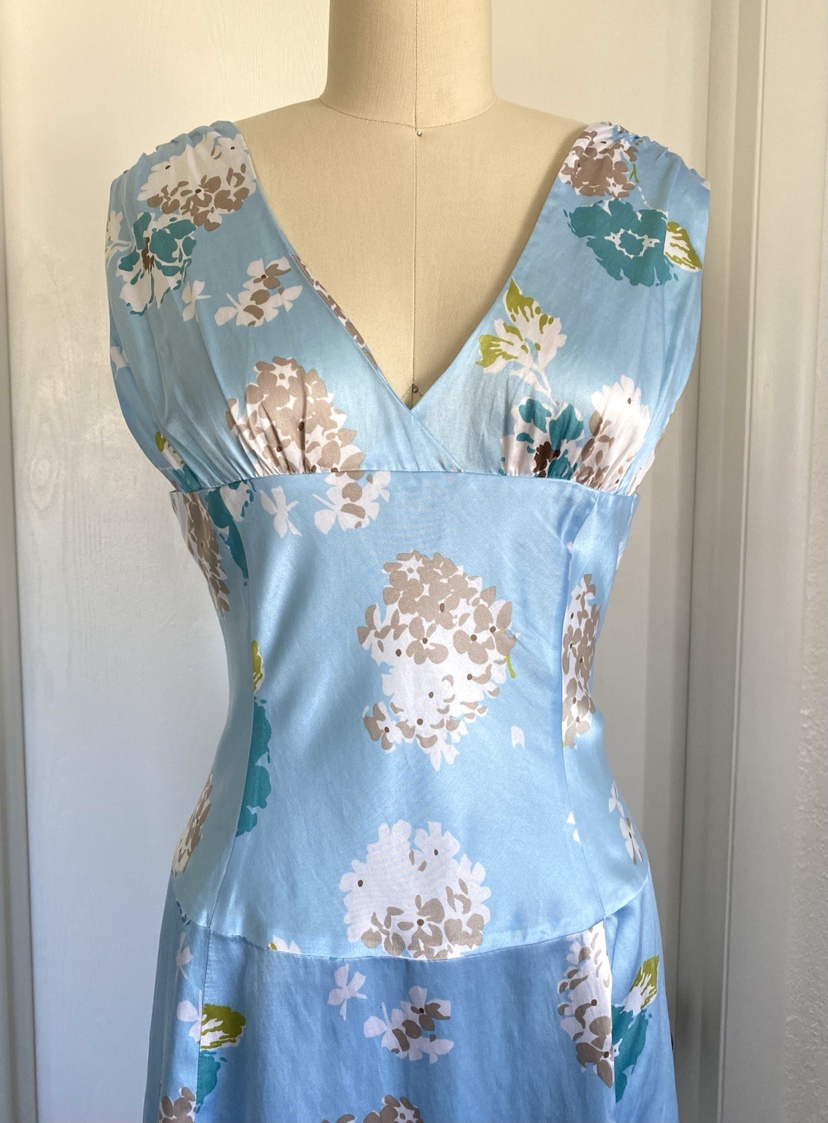 Pendleton Silk Blend Dress Women Size 10 Powder Blue Floral Sleeveless MSRP $179