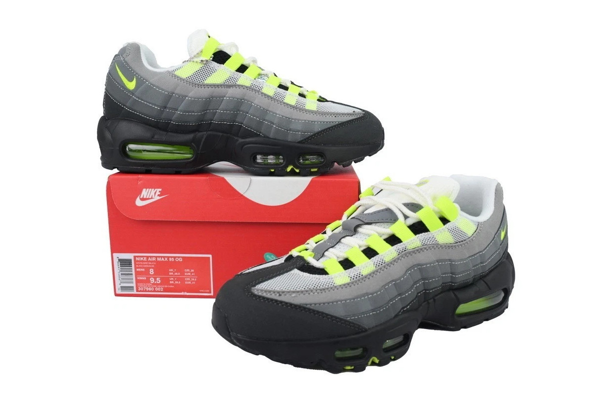 Brand New Unopened Nike Air Max 95 NEON Men’s Air Cushion Sneakers