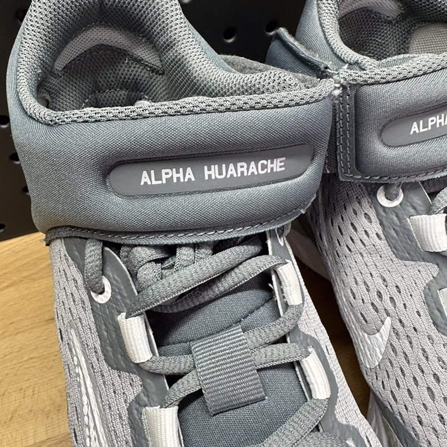 Nike Alpha Huarache Elite 4 Mid Baseball Cleats Gray DJ6520-012 Men’s Size 11.5