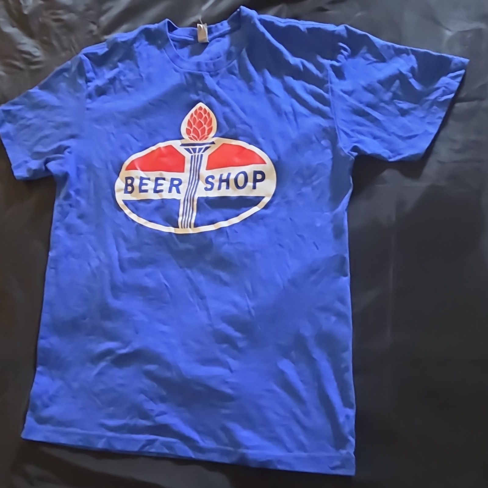Graphic Blue T-Shirt Beer Shop Size Medium Short Sleeve