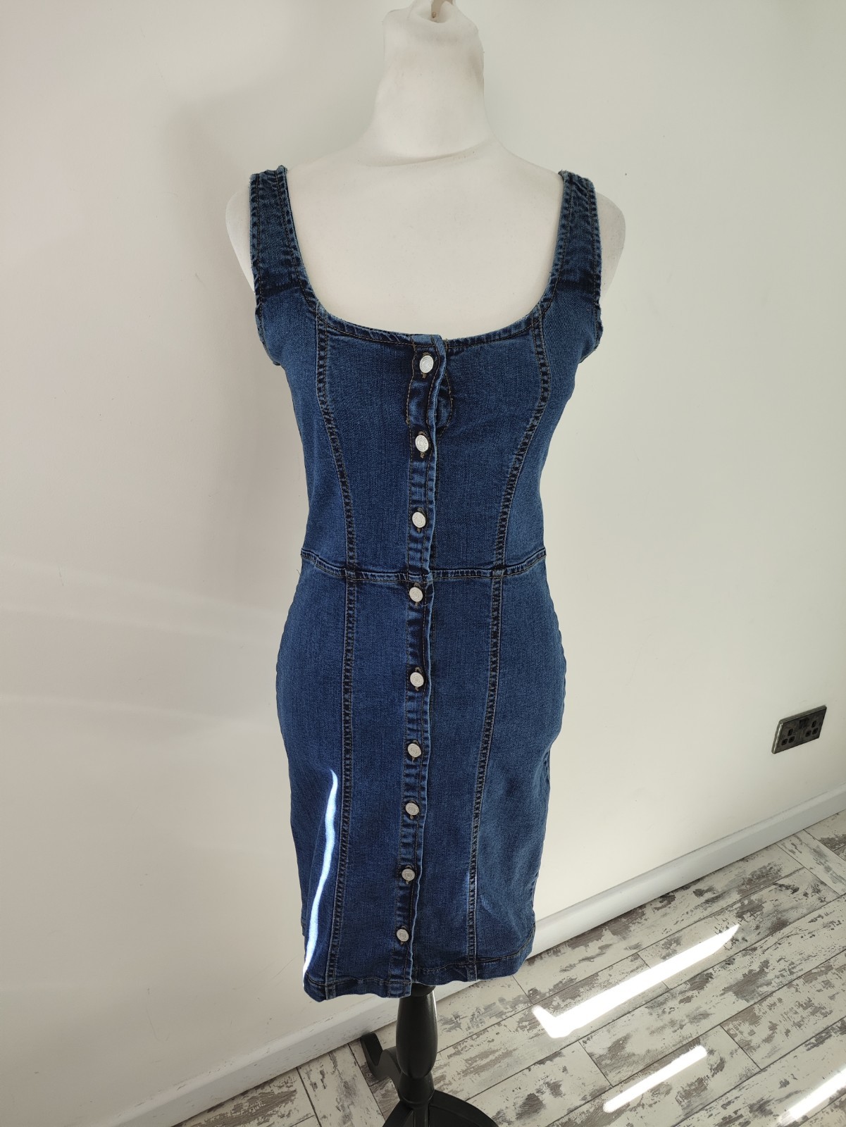 New Look ladies Bodycon Short Dress 10 Summer Casual Blue Denim Pinafore Buttons