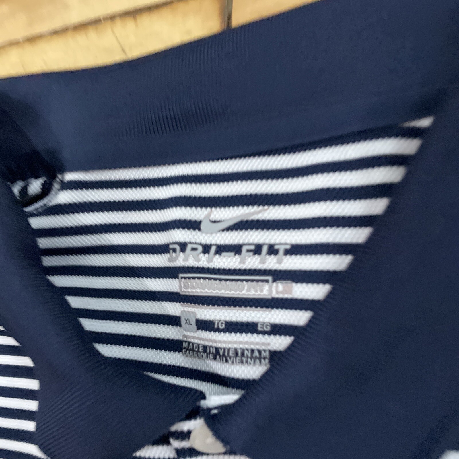 NIKE Dri-Fit Polo Shirt Men XL Blue Striped Preppy Old Money Sports Standard Fit