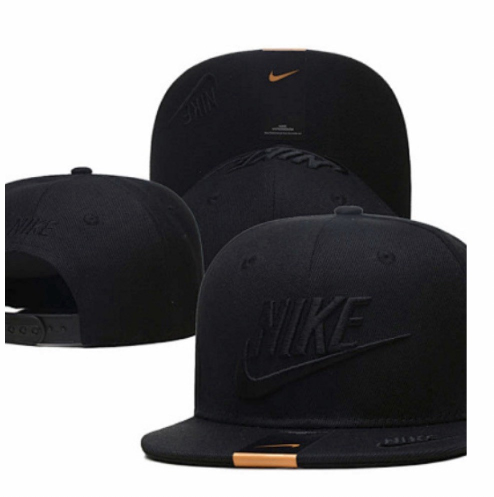 NWT Nike Classic 99 baseball cap One Size Fits All SnapBack Hat