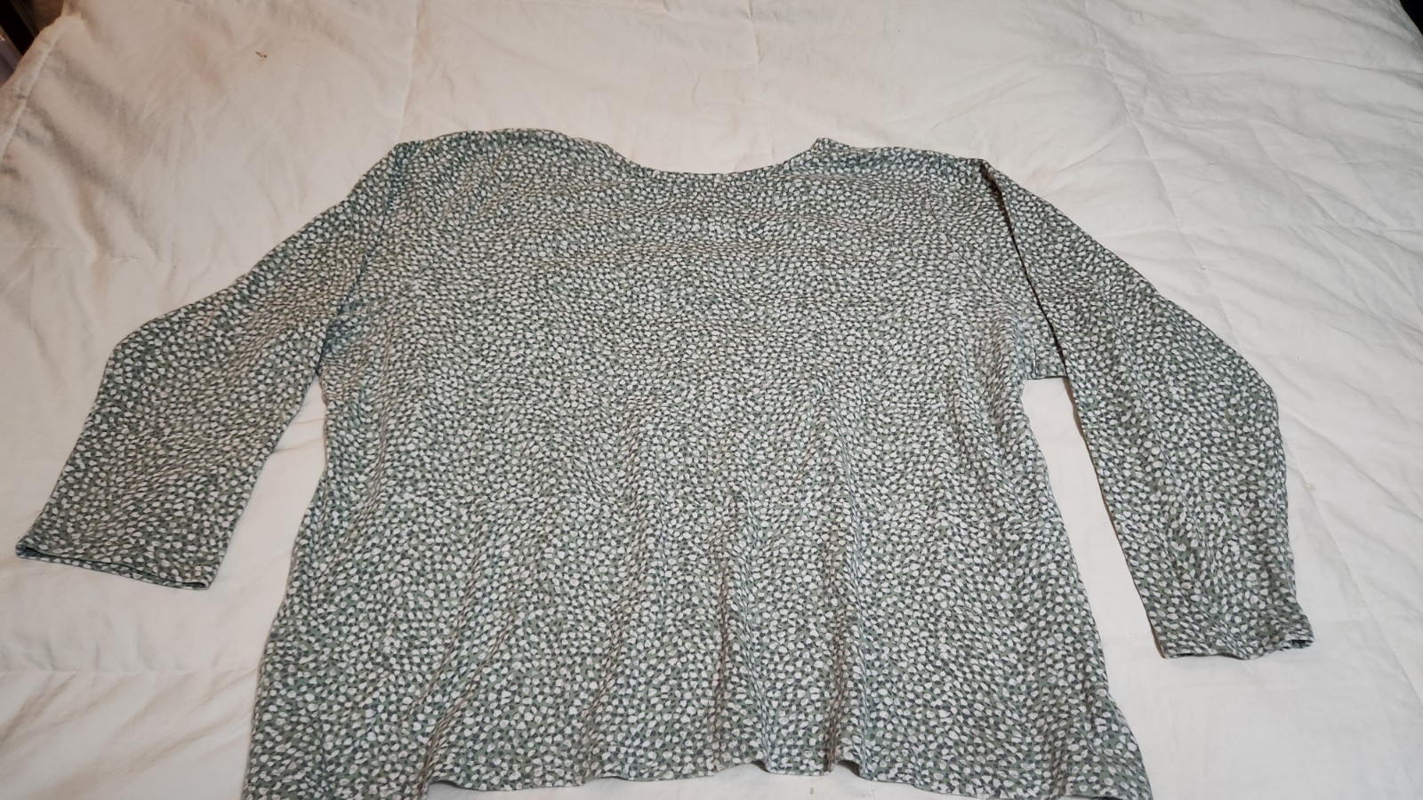 Croft & Barrown Long Sleeved Cotton Classic Tee Green Floral Design Size 2X