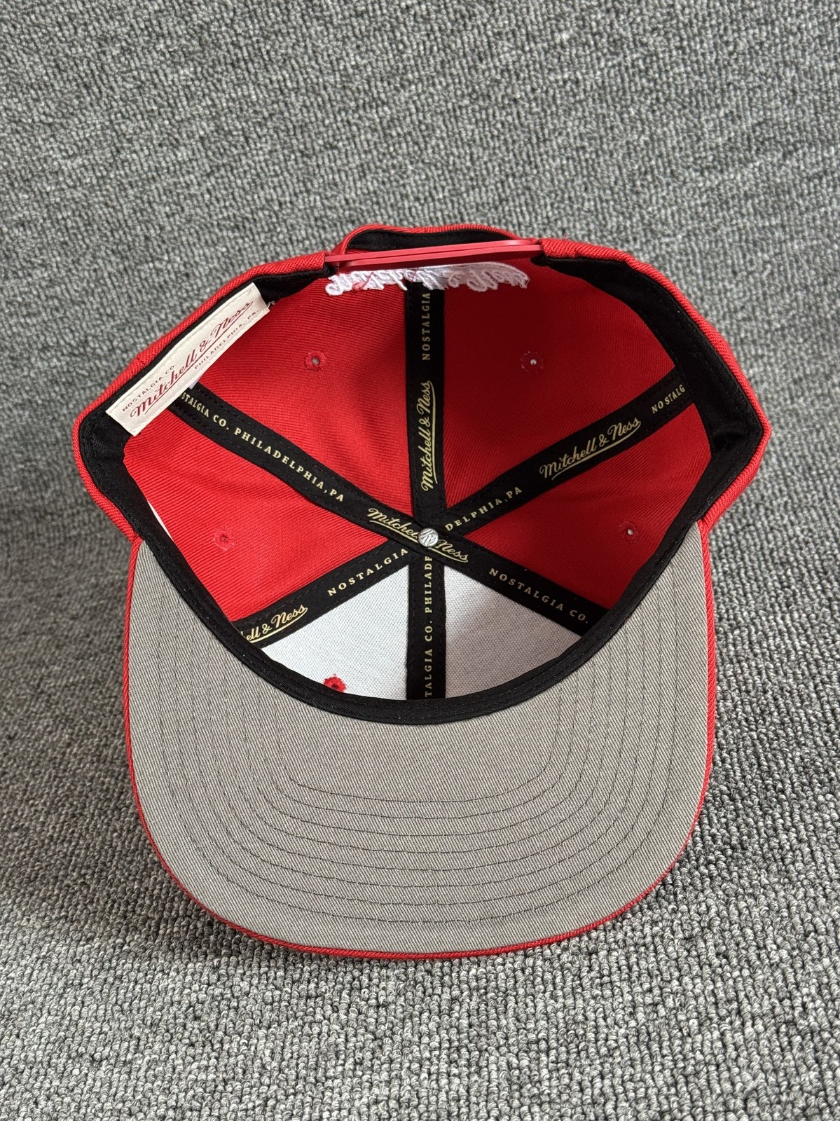 Mitchell & Ness Chicago Bulls Snapback Red Flat Brim Hat Retro Cap