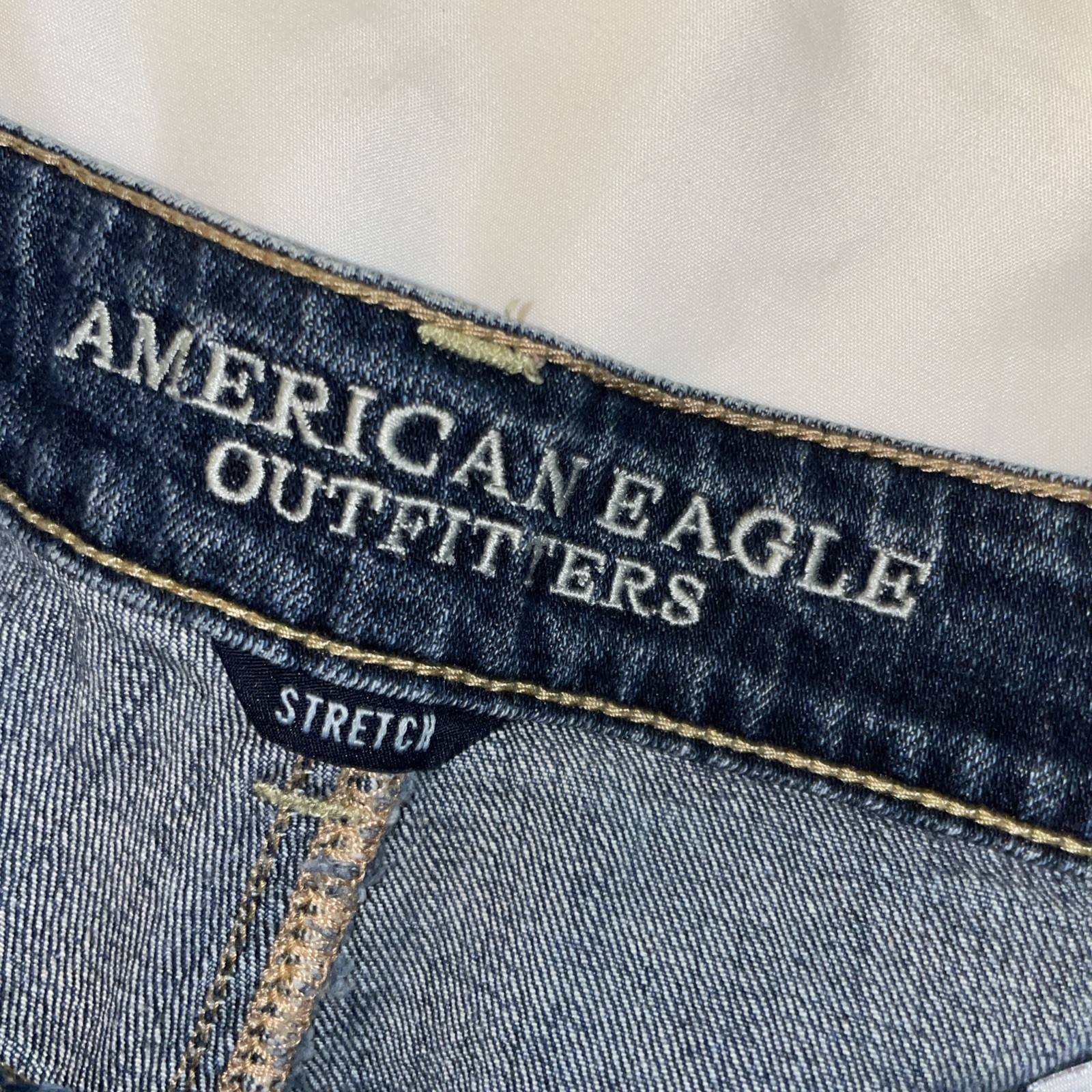 American Eagle Jean Shorts Stretch Boy Midi Cuffed Size 10 Dark Wash Trendy