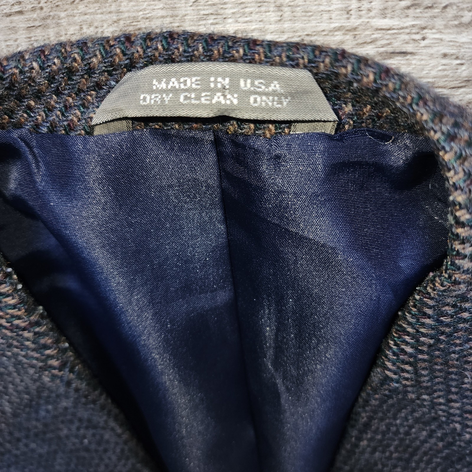 Vintage Haggar Men’s 44R Tweed Two Button Made In USA Sport Jacket Suit Blazer