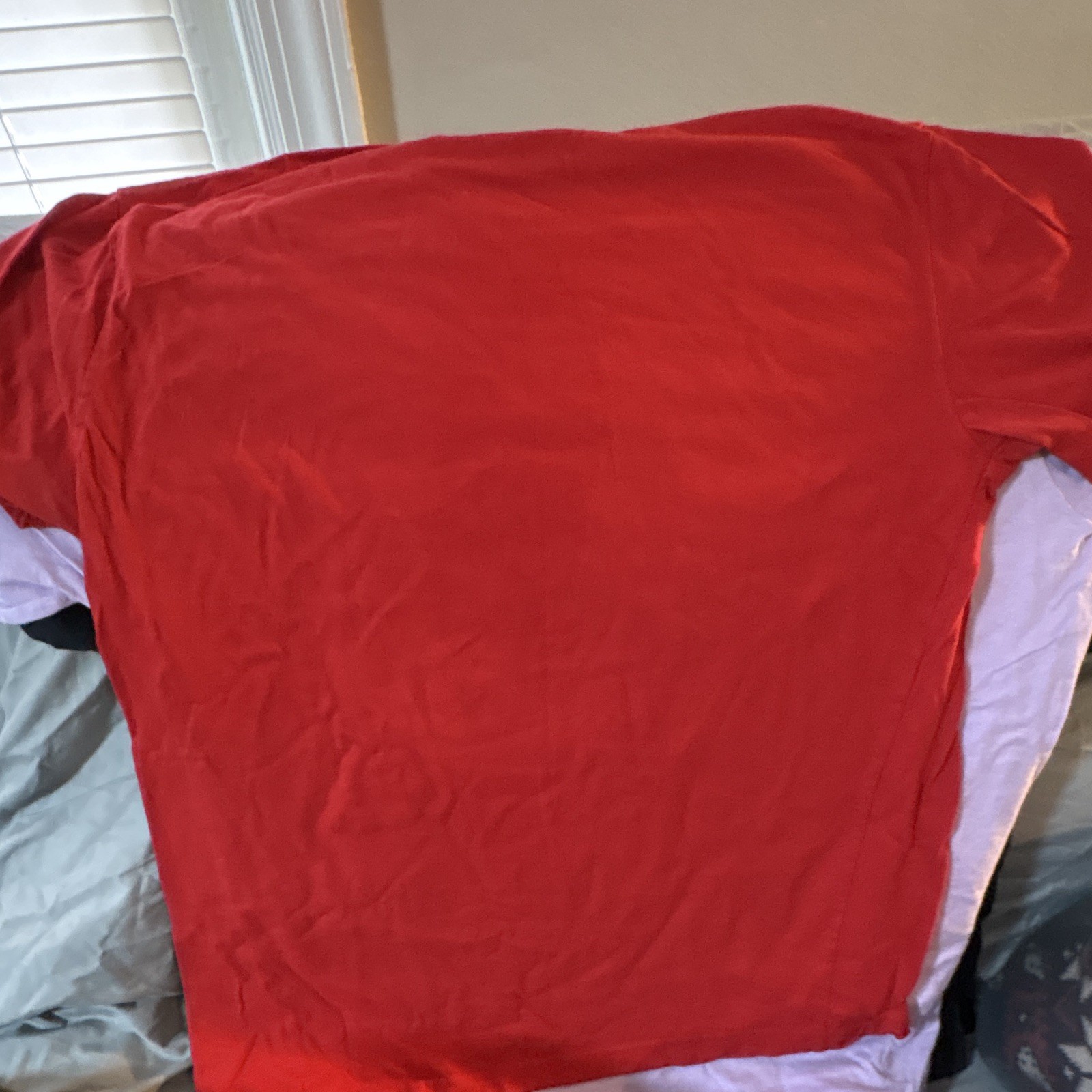 Reason Men’s M Red “Still Trappin” Street King Graphic Crew Neck T-Shirt