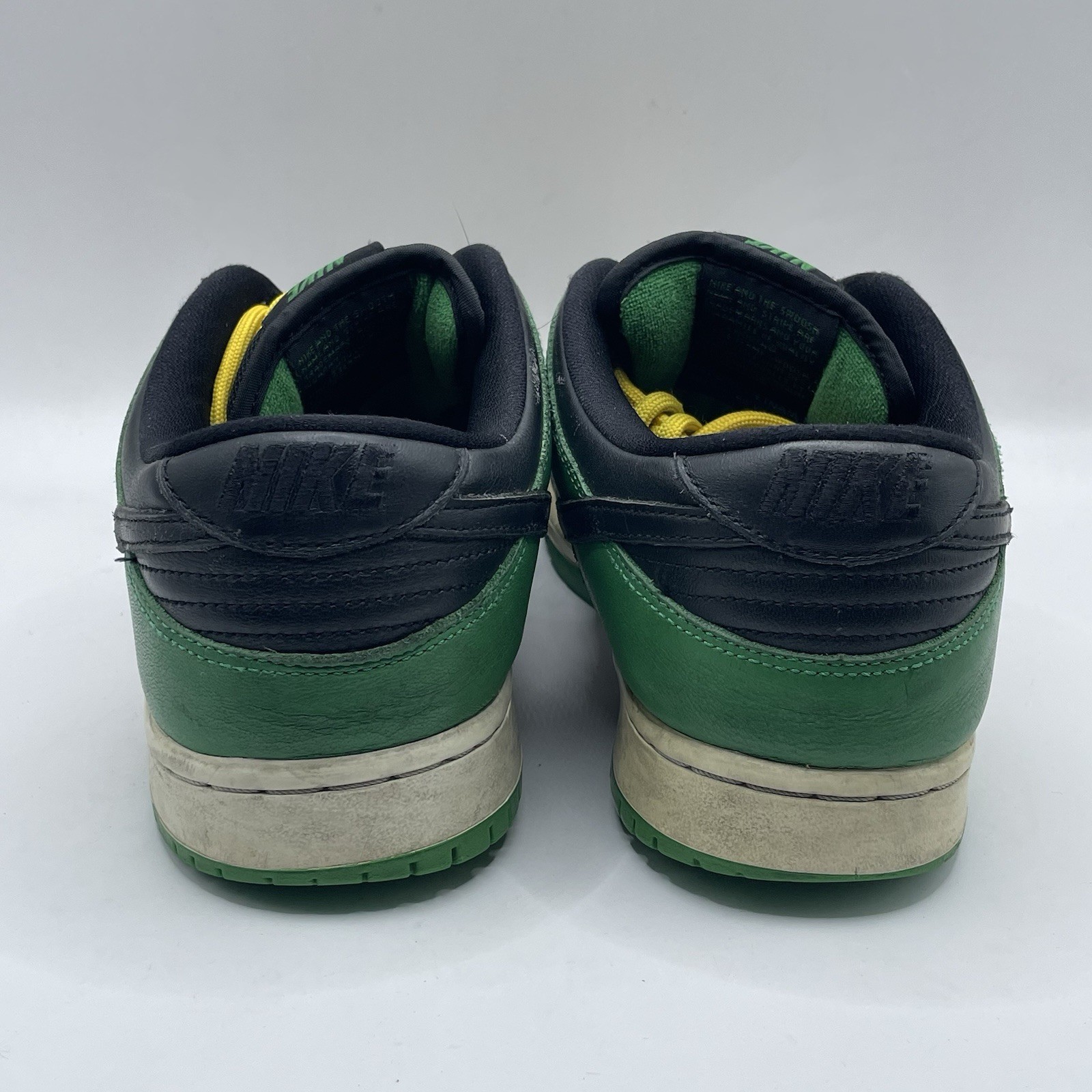 Nike SB Dunk Low Pro Classic Green Black White BQ6817-302 Mens Size 9
