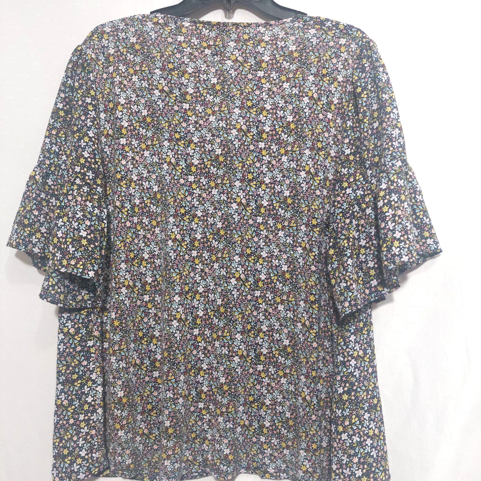Loft Womens XL Blouse Floral V Neck Short Bell Sleeves Relaxed Lightweight