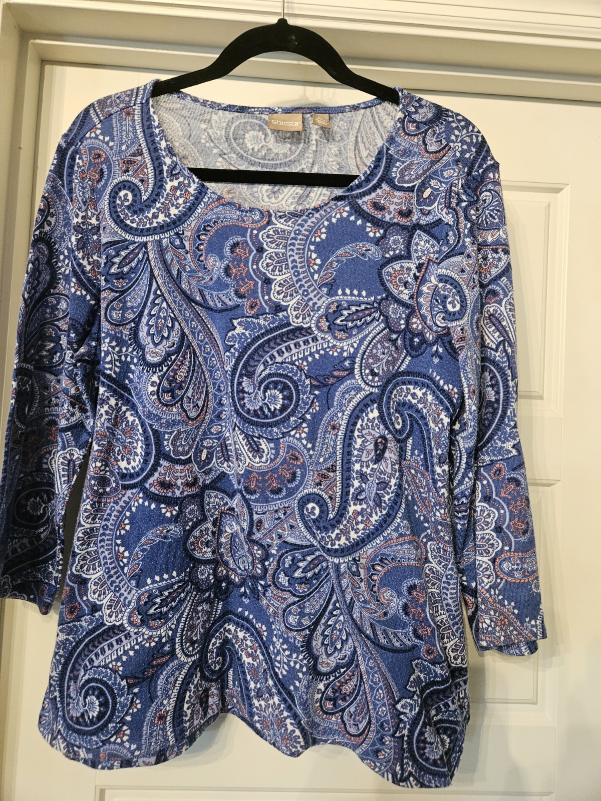 Chico’s Size 2. 3/4 Sleeve Shirt Multicolor Blues