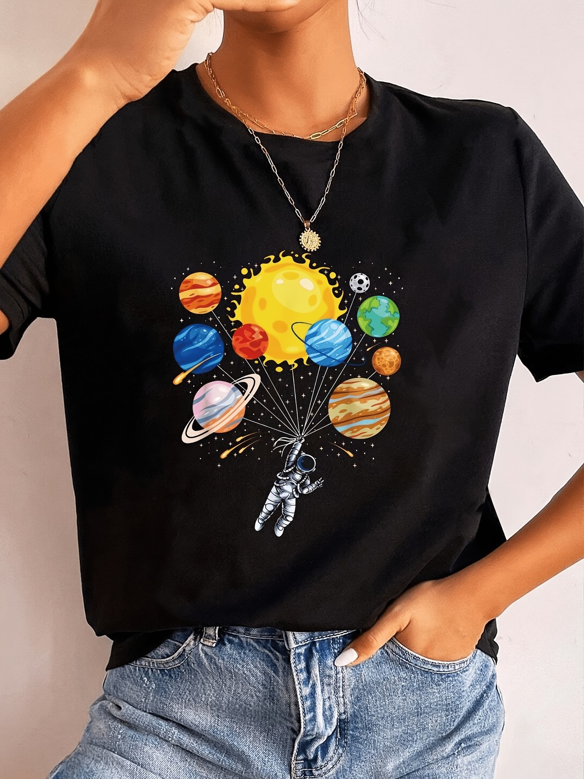 Funny Astronaut Space Balloon Planet Science Solar System T-Shirt Print