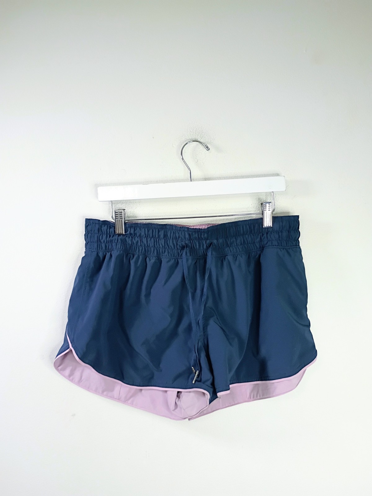 Lululemon Choose A Side Short 3″ True Navy / Antoinette Size 10 Reversible