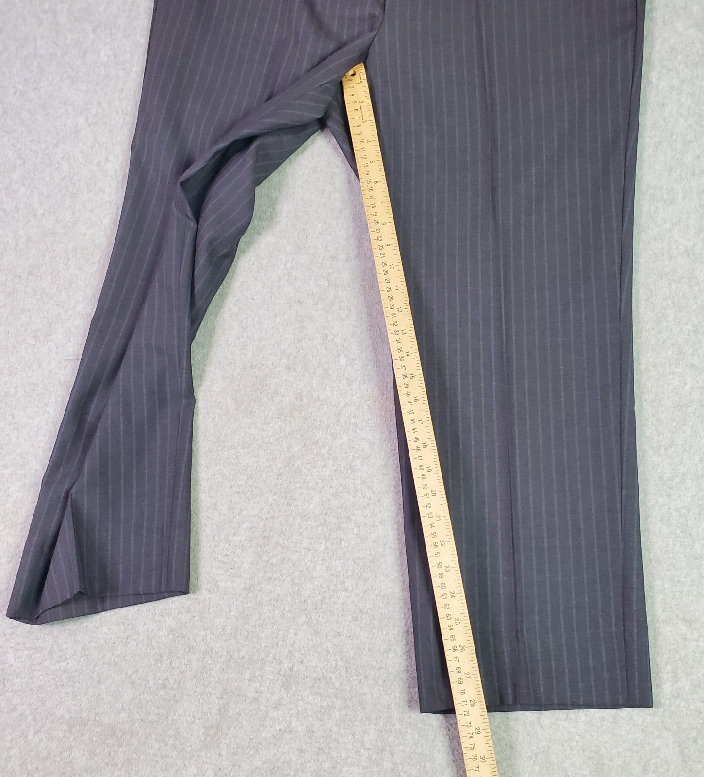 Ermenegildo Zegna Suit Mens 46R Gray 2 Button 100% Wool Pinstripe Pants 39×28