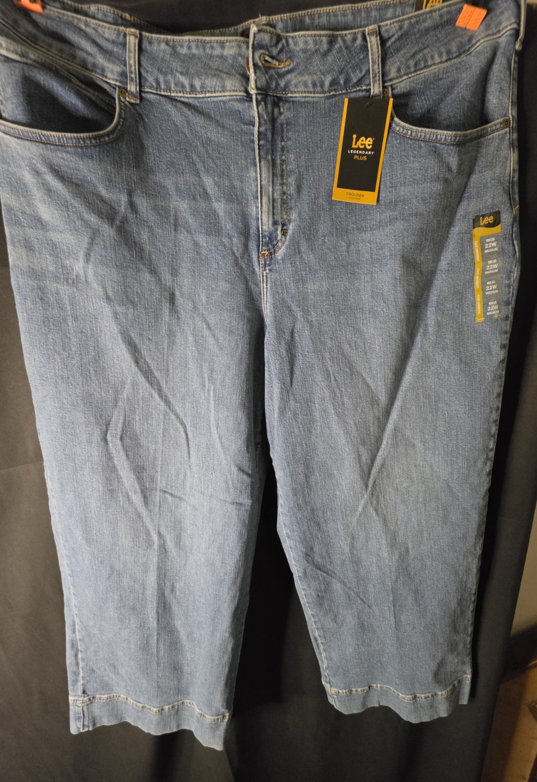 Lee Legendary Plus Women’s 22W Medium High Rise Wide Leg Cropped Jeans NWT