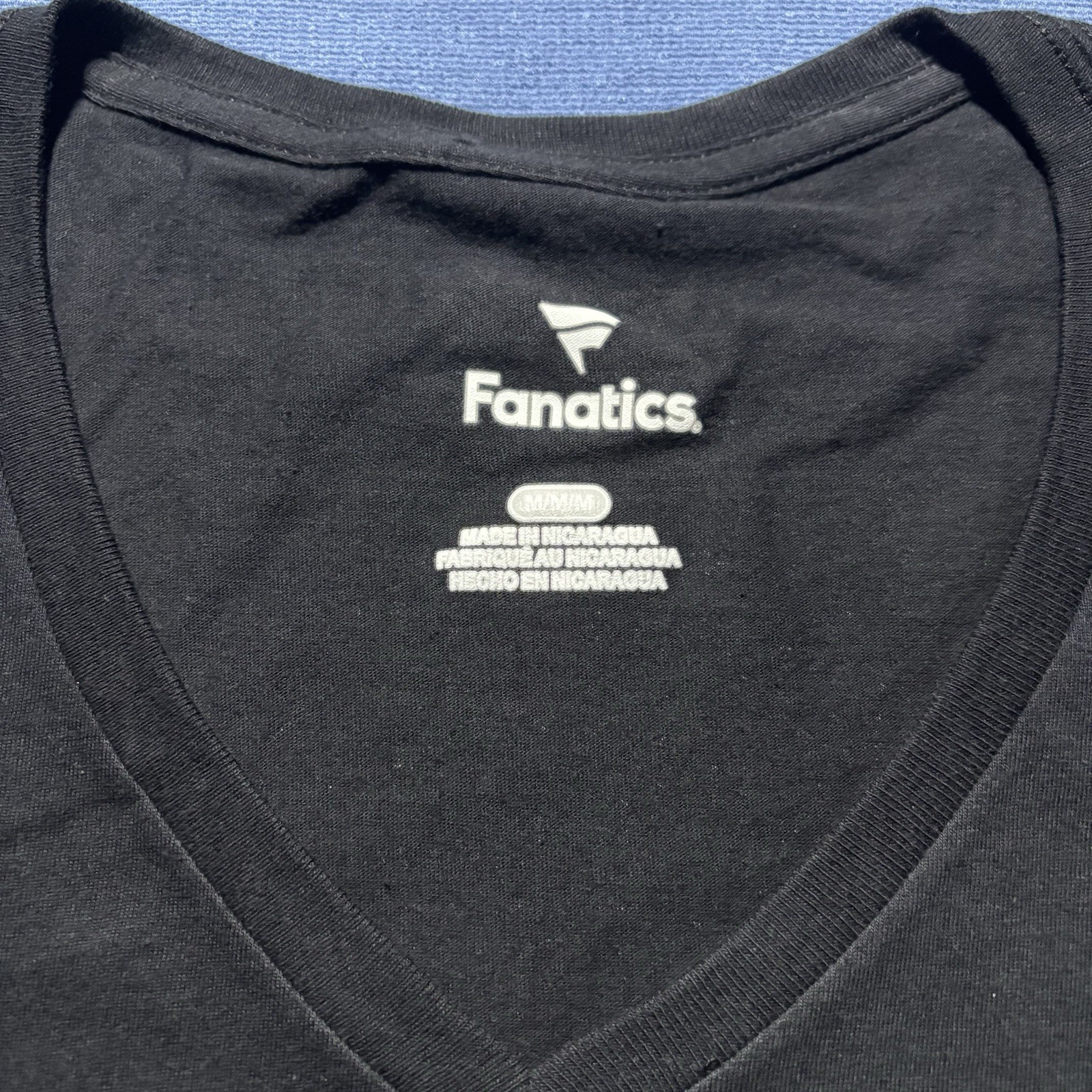 Fanatics Womans NBA Boston Celtics Eastern Conference ’21 ’22 Black Med V-Neck
