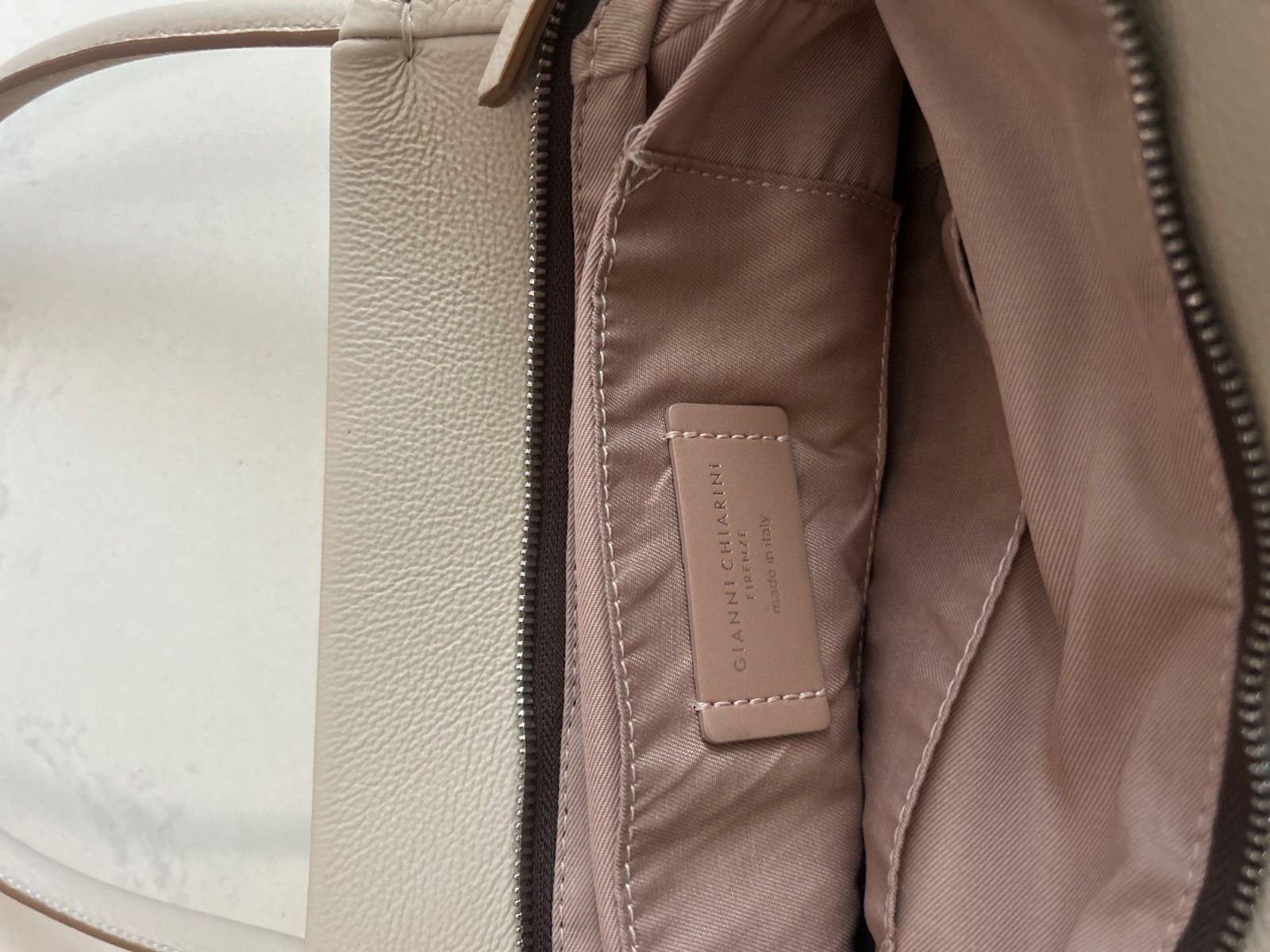 Gianni Chiarini Firenze Beige Genuine Leather Top Handle Bag – Made in Italy