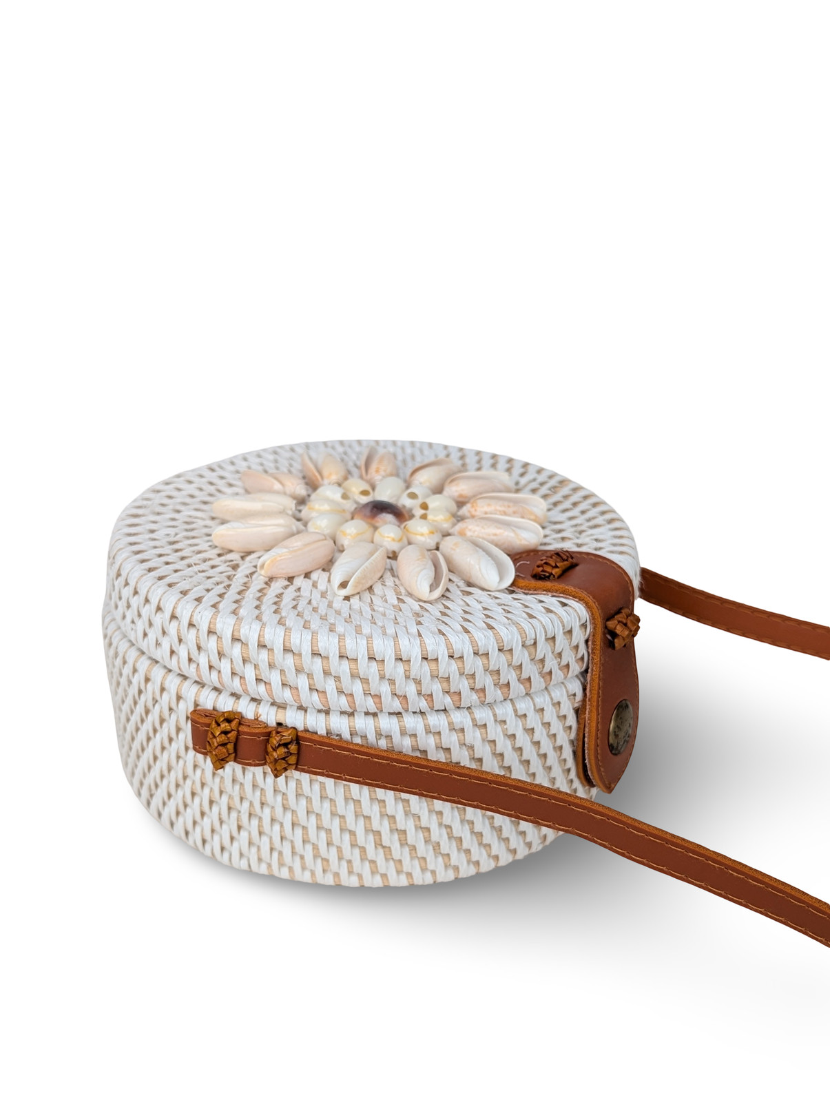 Coastal Boho Handbag, Seashell Floral Purse, Rattan Boho Bag, Bali Style Bag