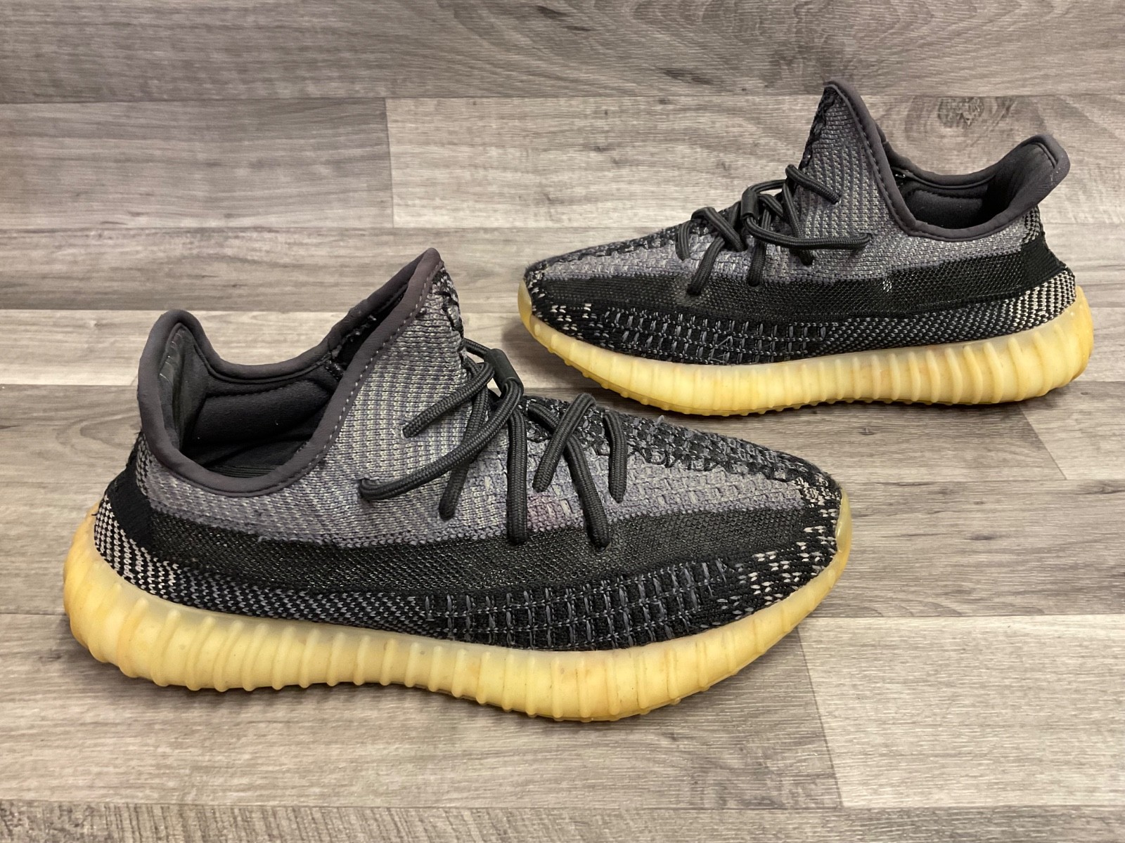 Adidas Yeezy Boost 350 V2 Carbon – FZ5000 – Men’s Size 6.5 – w/ Box