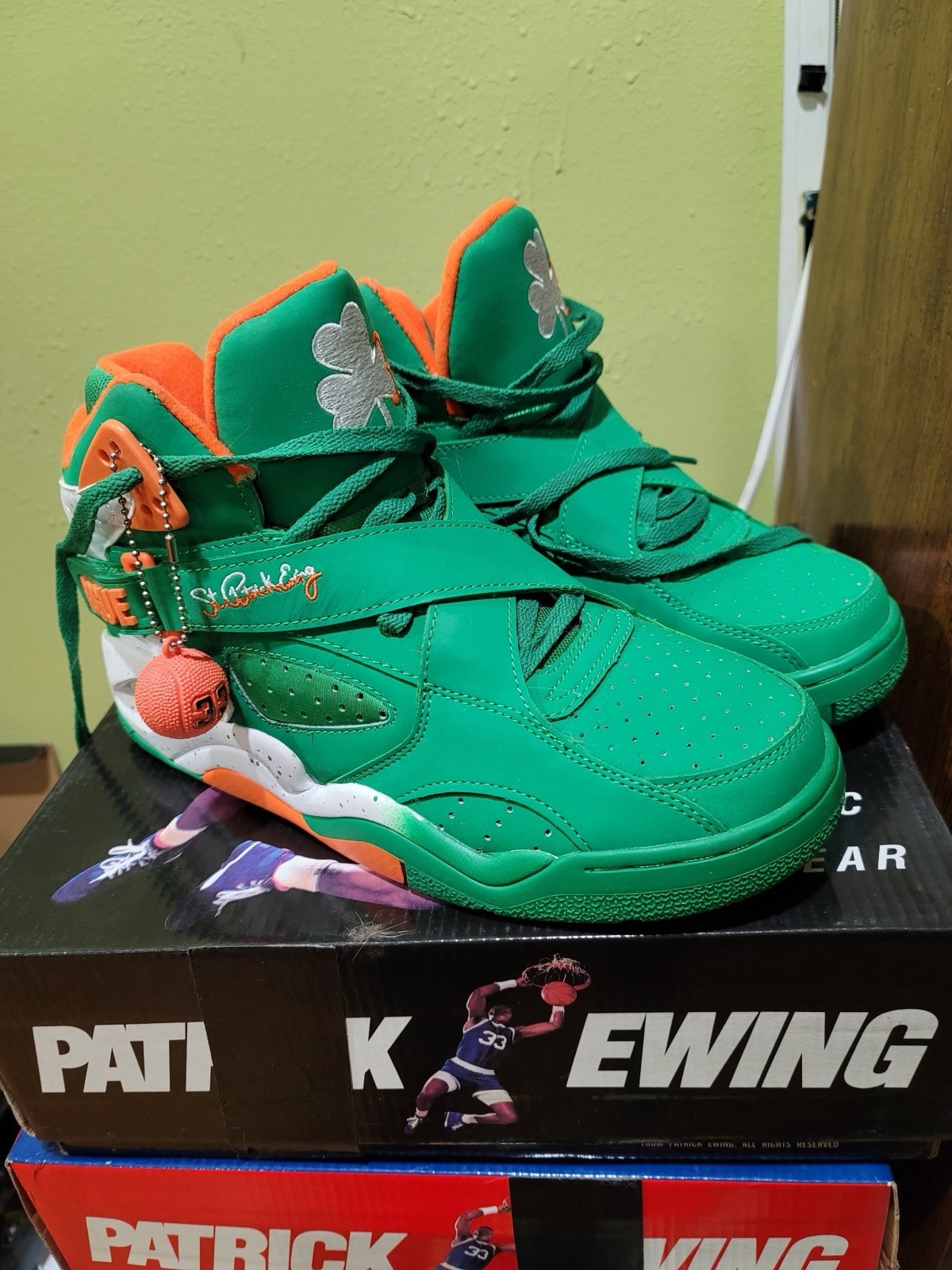 Ewing Athletics Rogue Men’s Mid Top Lace-Up Sneakers St. Patrick’s