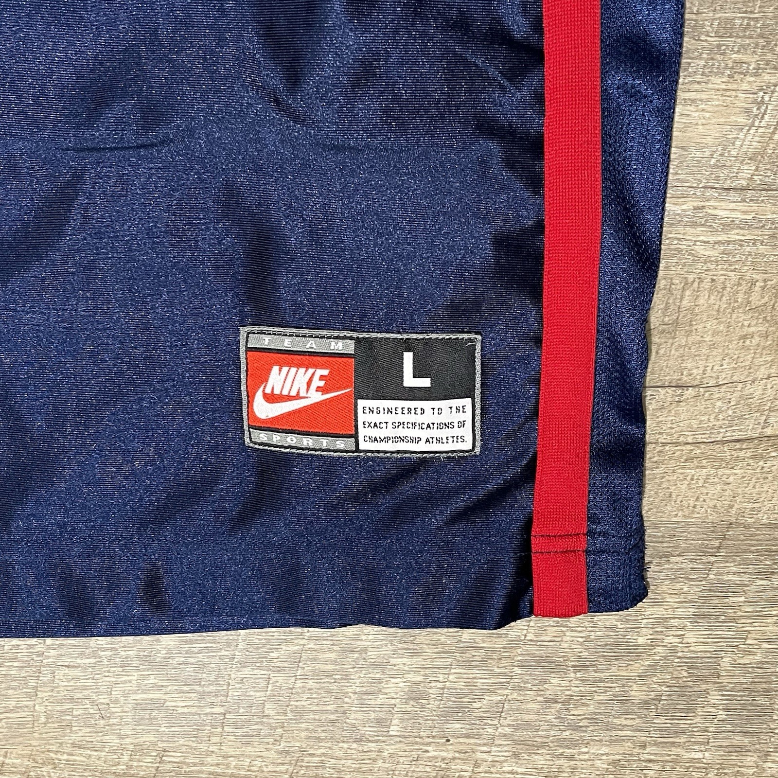 Vintage Nike Basketball Jersey Men’s L Y2K Embroidered Dazzle Silky Shiny