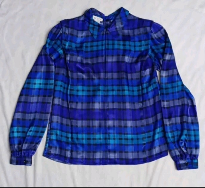 Nicola BLOUSE