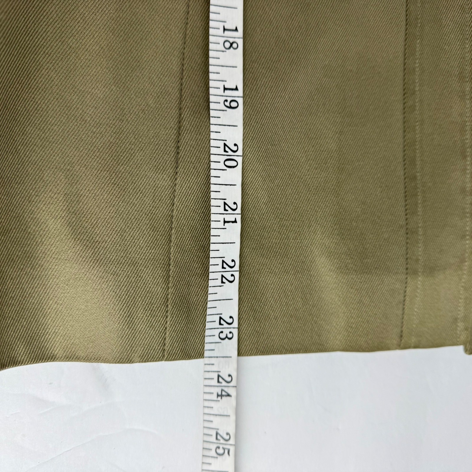 Talbots 100% Silk Olive Green Jacket Size 4P Button Career Casual Safari Blazer