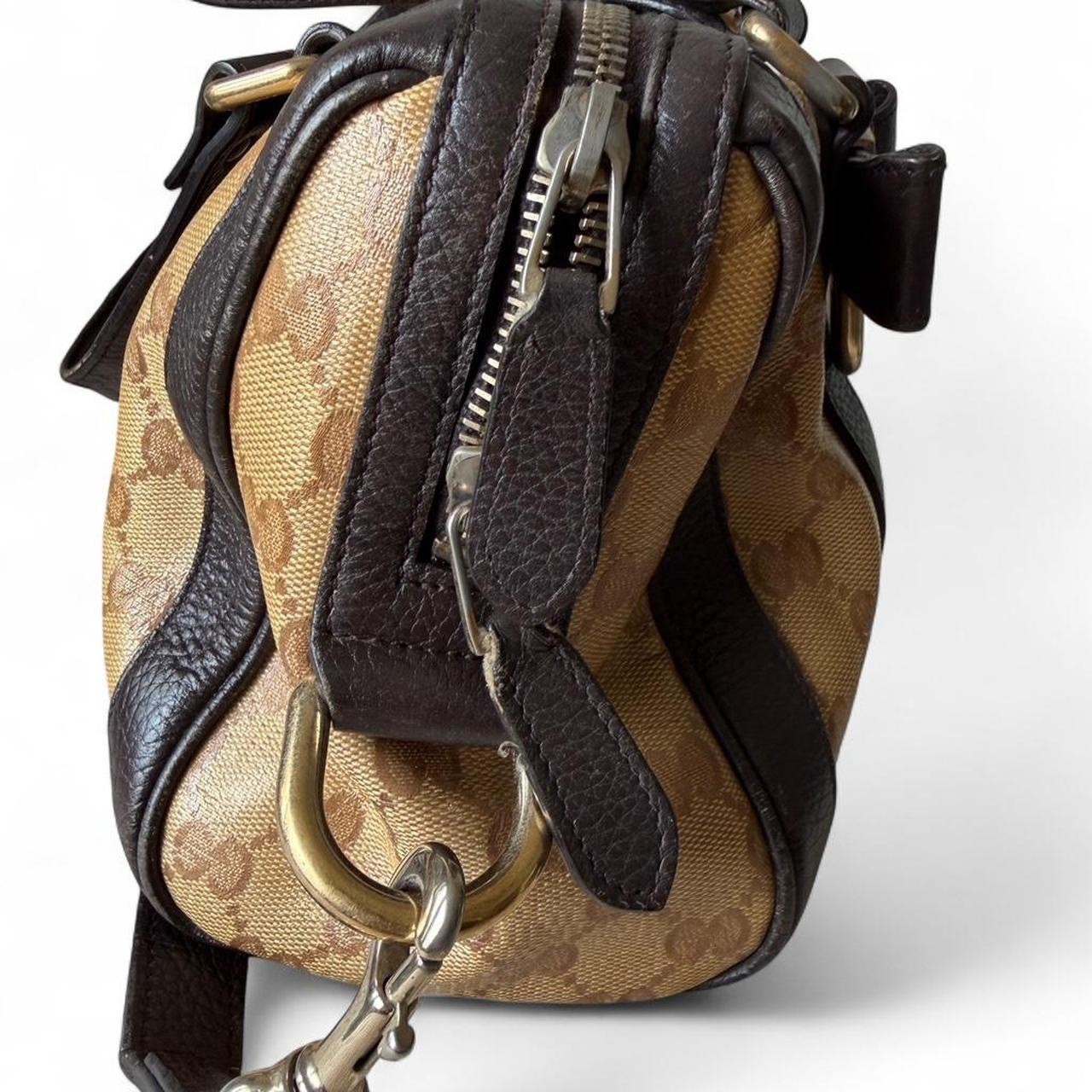 Authentic Gucci Vintage GG Canvas Shoulder Crossbody Saddle Bag Tan Leather