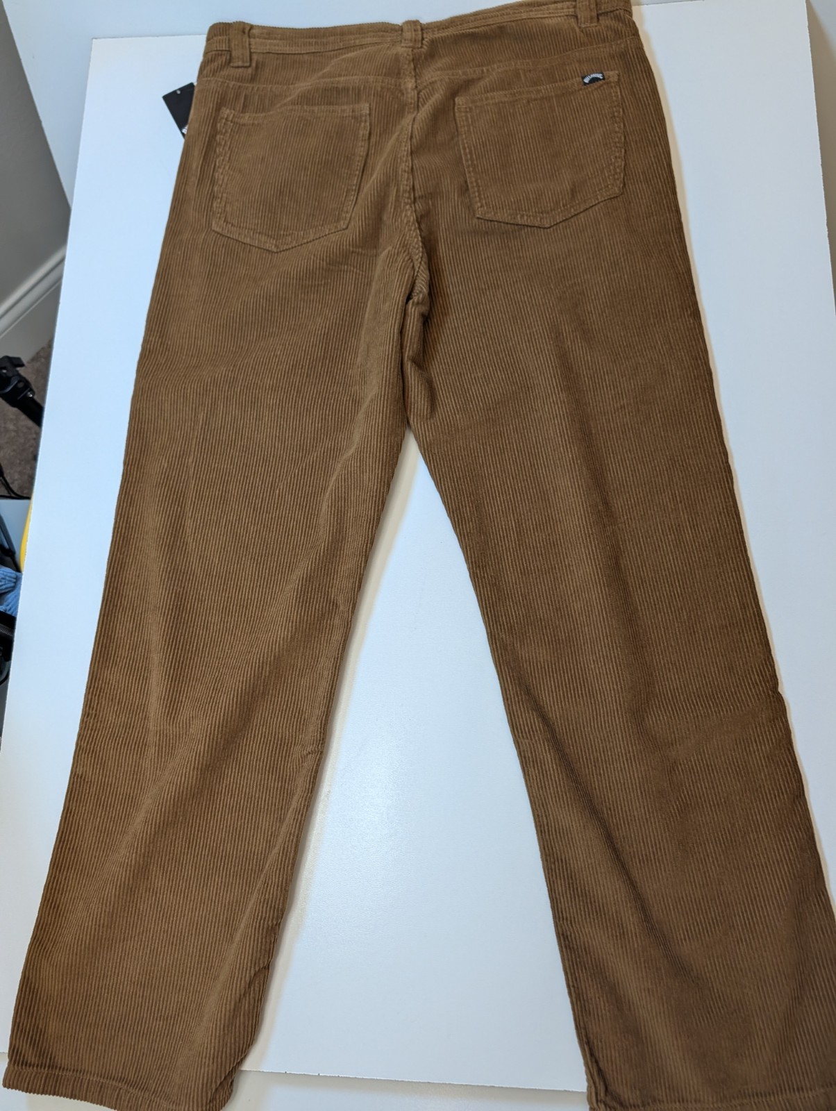 BILLABONG – Vintage Style Men’s Corduroy Pants SIZE 33 ***NEW