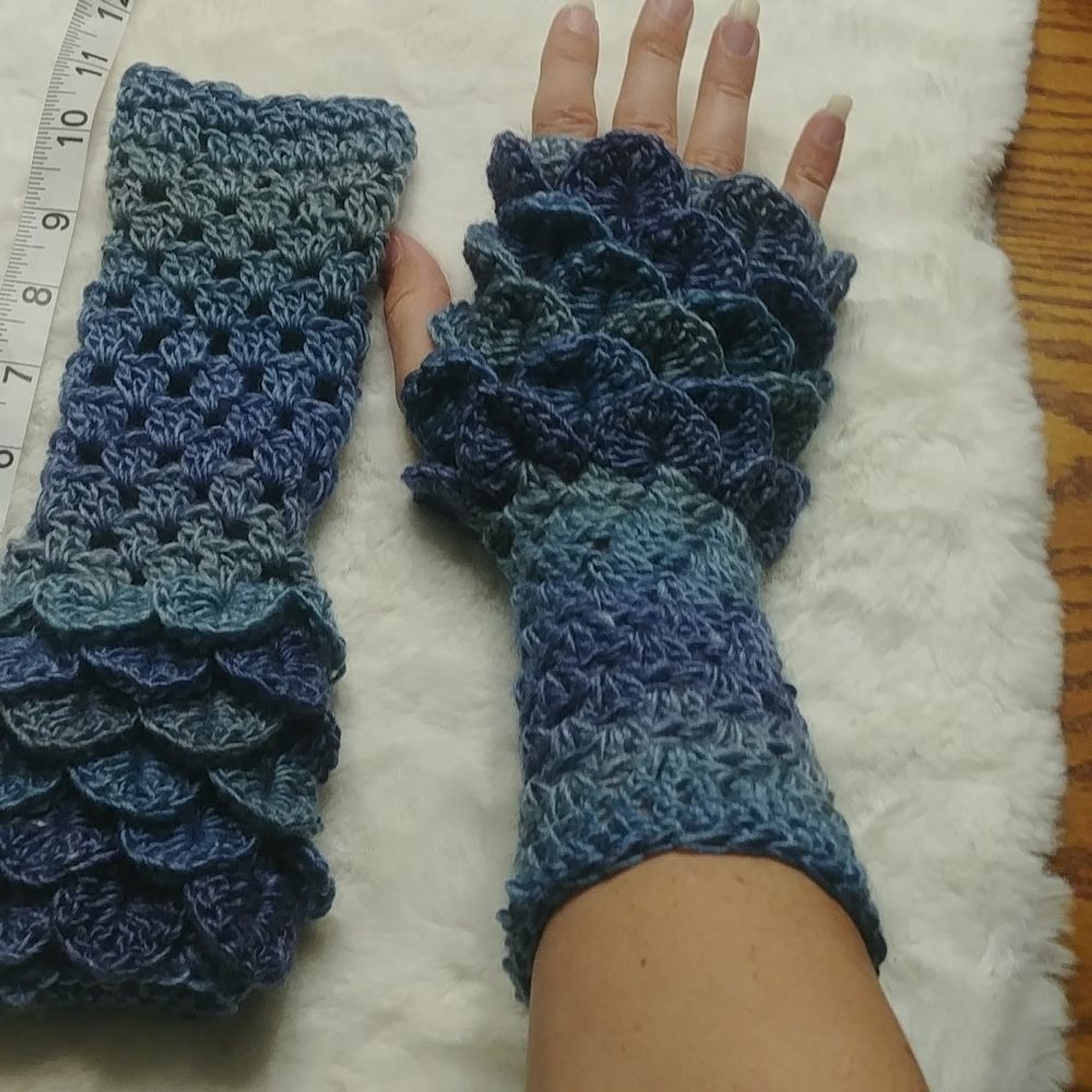 Handmade wool/viscose dragonscale Fingerless texting gloves in “blue hues”