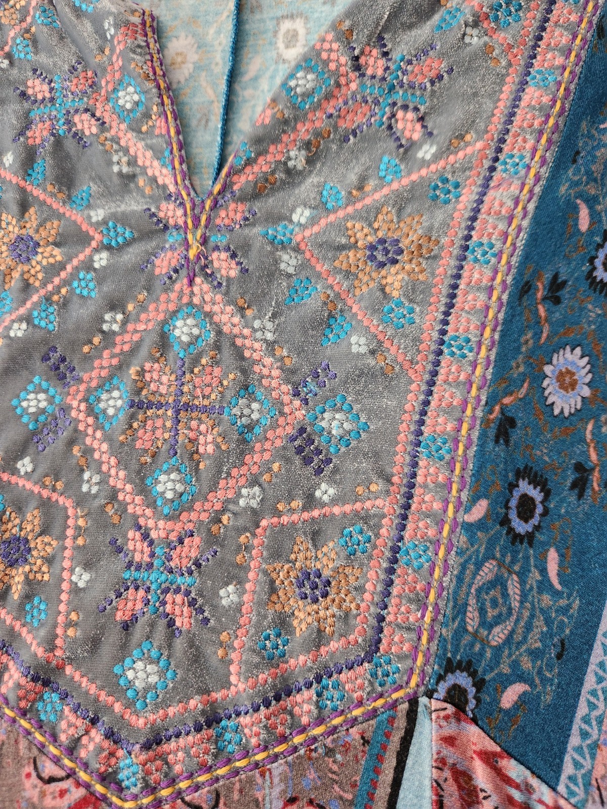Soft Surroundings Sz M Boho Chic Whimsy Fairy Tunic Embroidered 3/4 Bell Sleeves