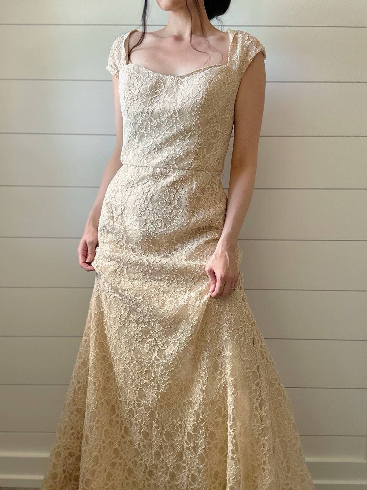 Mori Lee Gown Modern Beige Cap Sleeve Formal Maxi Bridesmaid Sz 14 READ