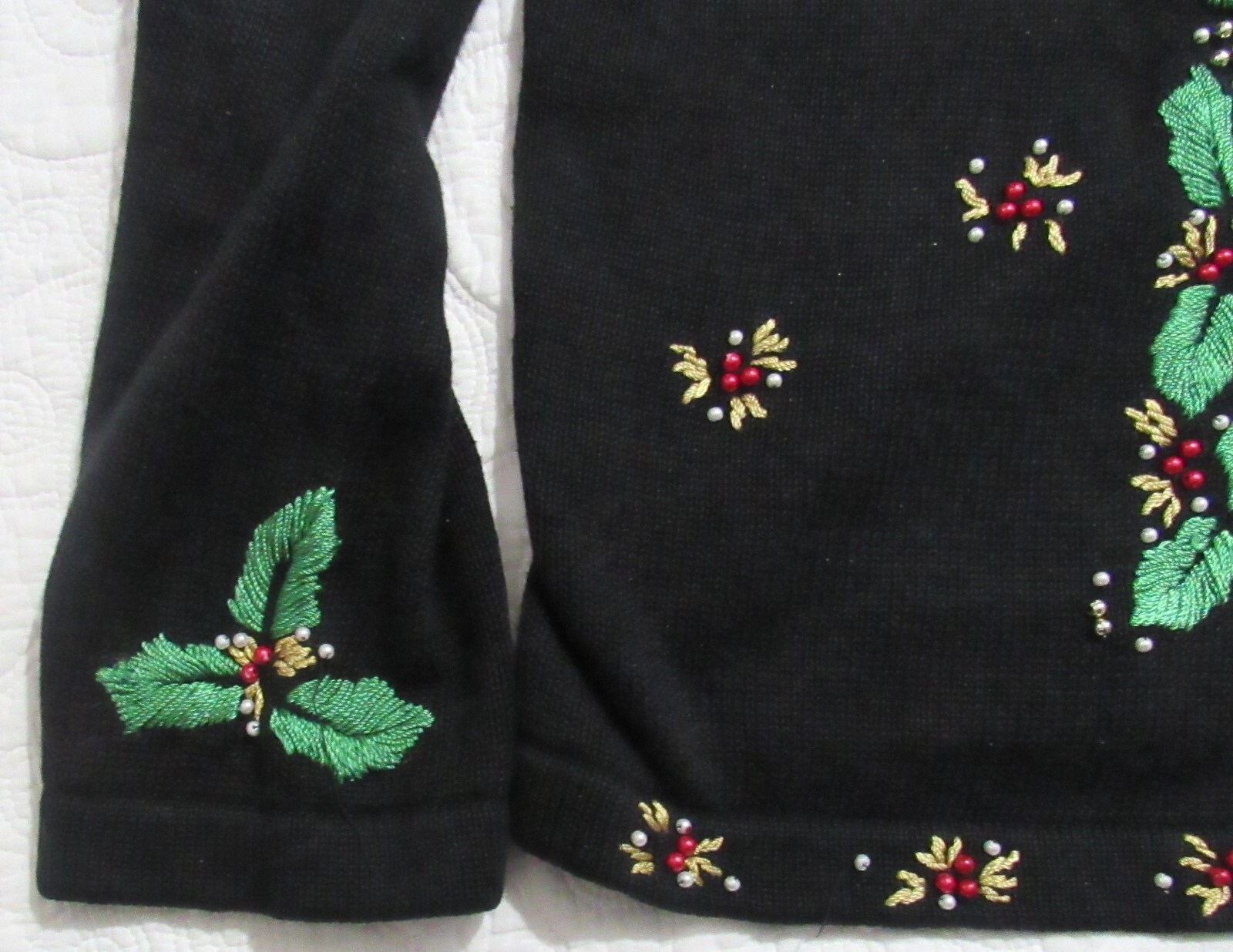 Victoria Jones Christmas Sweater Cardigan Womens XL Black Red Holly Berries
