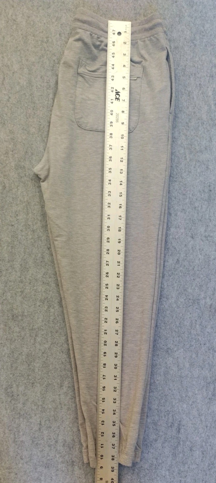 Vuori Performance Jogger L Grey Mens Sweatpants Drawstring Pockets Elastic Cuff