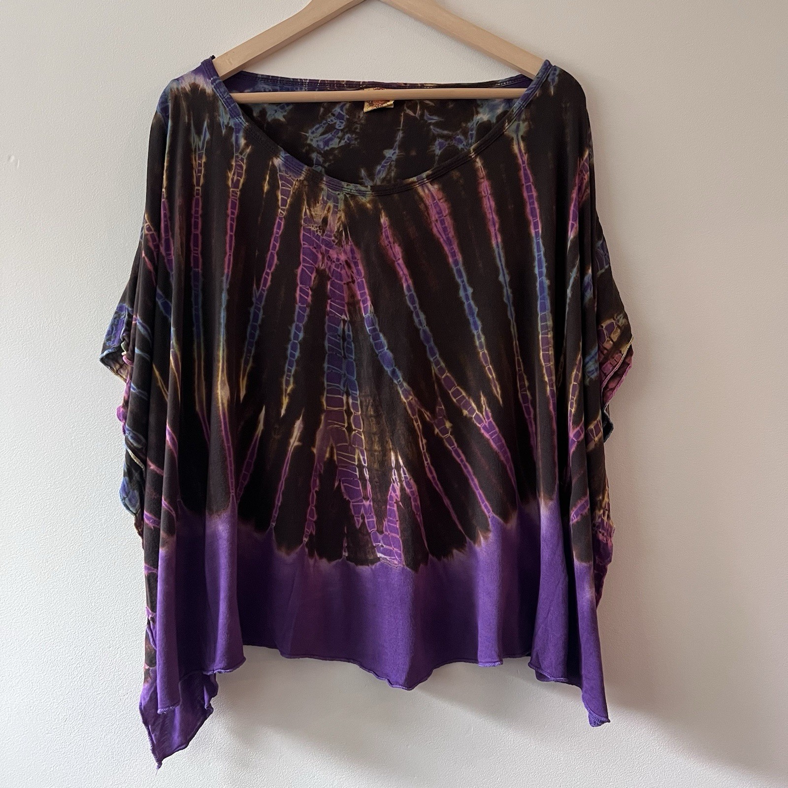 Karma Circle Handmade Tie Dye Dolman Poncho Flowy Top M/L EUC