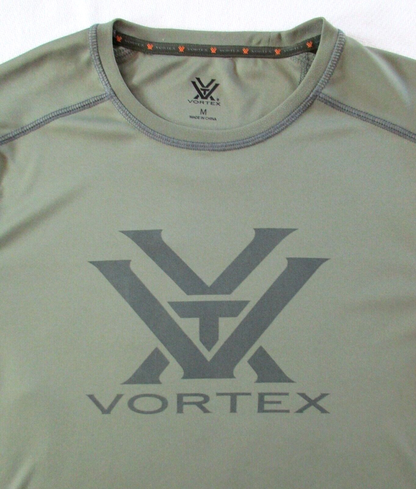 Vortex Optics Shirt Mens Medium Sun Slayer Logo Long Sleeve Base Layer Pull Over