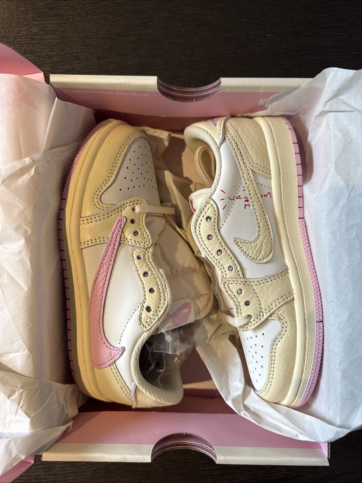 13C INHAND Air Jordan 1 Low SP (PS) shy pink Travis Scott Size confirmed