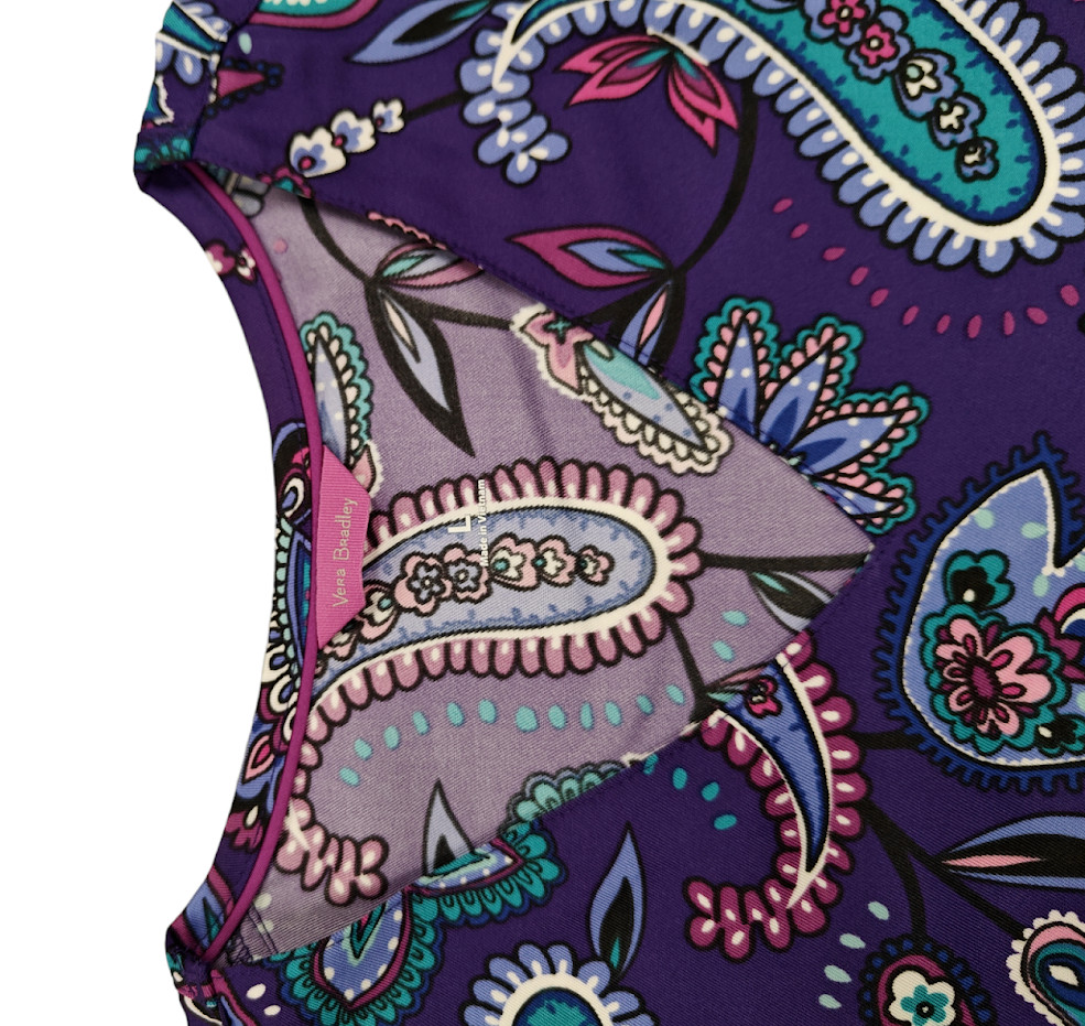 Vera Bradley Halo V6117 MAK Makani Paisley Blackberry V-Neck Print Scrub Top