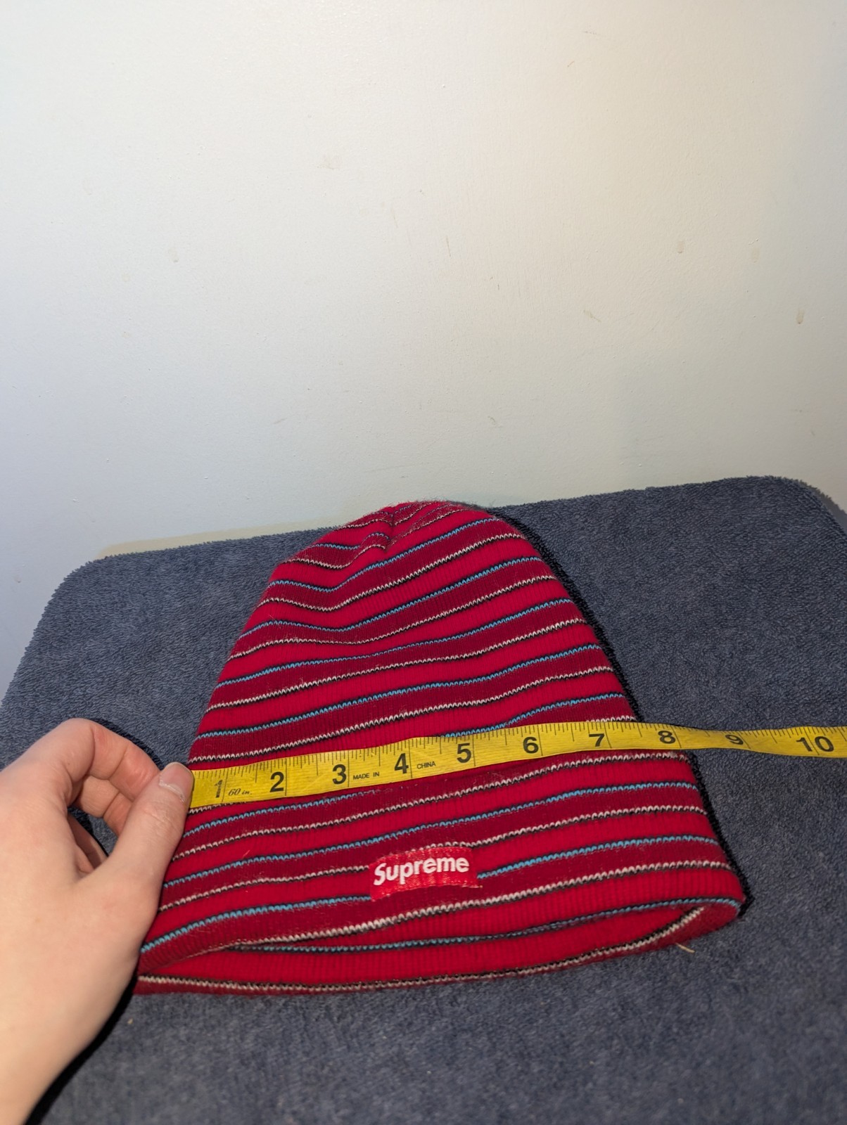 Supreme Striped Beanie Hat Mens One Size Red FW14 Logo Cuffed Knit